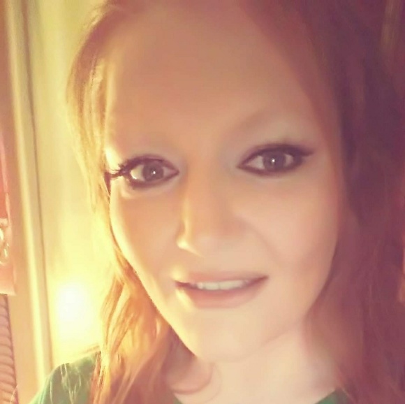 Meet your Posher, Kiley - Picture 1 of 1